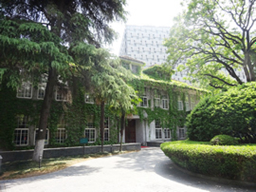 南京鼓楼医院环境展示